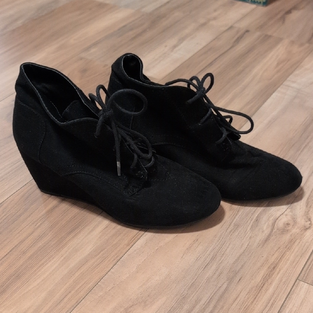 Girls Wedge Booties